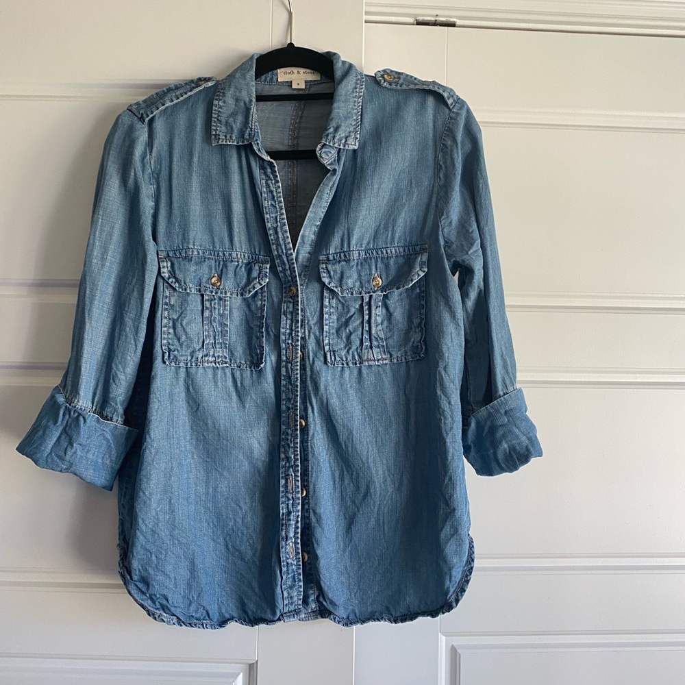 Anthropologie Cloth & Stone denim shirt